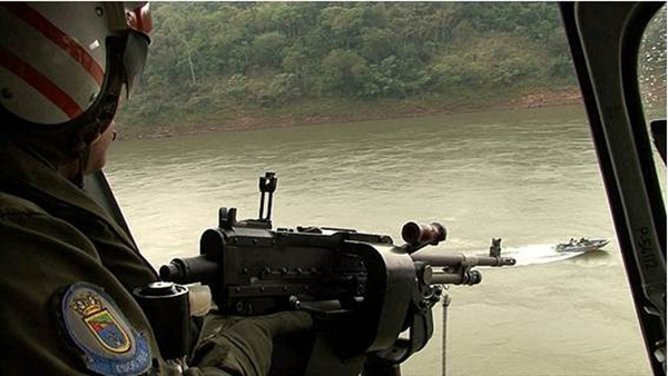 Brasil militariza su FRONTERA con PARAGUAY y asfixia más al COMERCIO de CDE