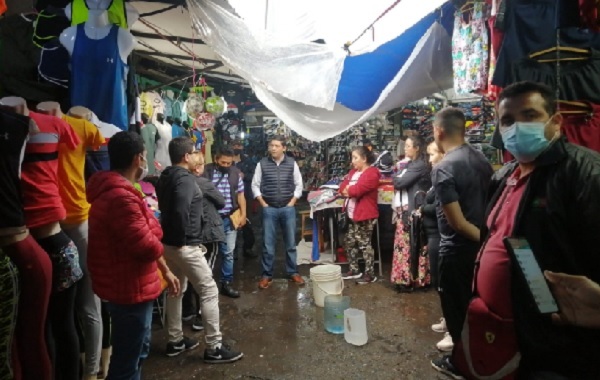 En el Mercado 4 hay 2.000 comerciantes informales, afirma director