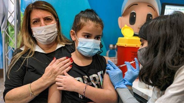 Diario HOY | Comienza campaña de vacunación de niños de entre 5 y 11 años en Israel