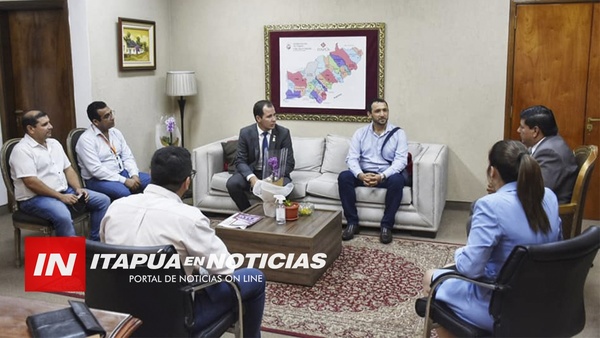 INTENDENTE DE MAYOR OTAÑO FUE RECIBIDO POR EL GOBERNADOR DE ITAPÚA - Itapúa Noticias