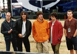 Diario HOY | Oasis presenta su álbum en vivo 'Oasis Knebworth 1996'