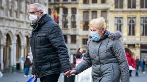 La OMS alertó que 700 mil personas morirán por COVID en Europa de aquí a marzo si no se toman restricciones