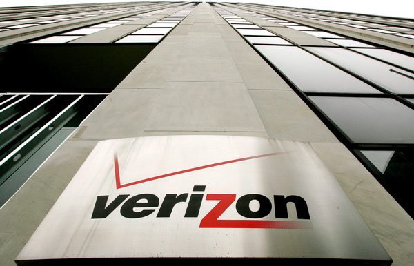 América Móvil concluye la venta de Tracfone a Verizon - MarketData