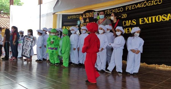 Colorida jornada de vacunación en escuela Defensores del Chaco de CDE