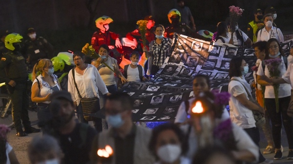 La falta de reformas sociales alimenta la polarización y la ebullición social en Colombia - .::Agencia IP::.