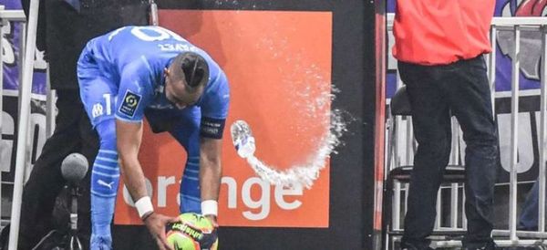 El autor del botellazo a Payet es condenado a seis meses de prisión en suspenso