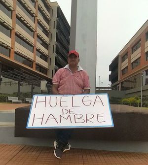 Trabajador inicia huelga de hambre para exigir pago de indemnización - ABC en el Este - ABC Color