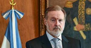 La Nación / “Antiargentino”: Gobierno argentino minimiza dichos de embajador por candidato chileno