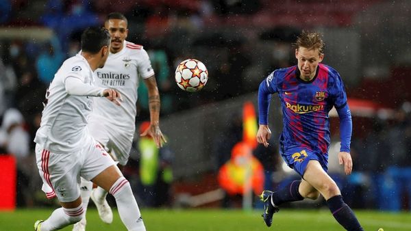 El Barcelona empata y se la jugará ante el Bayern