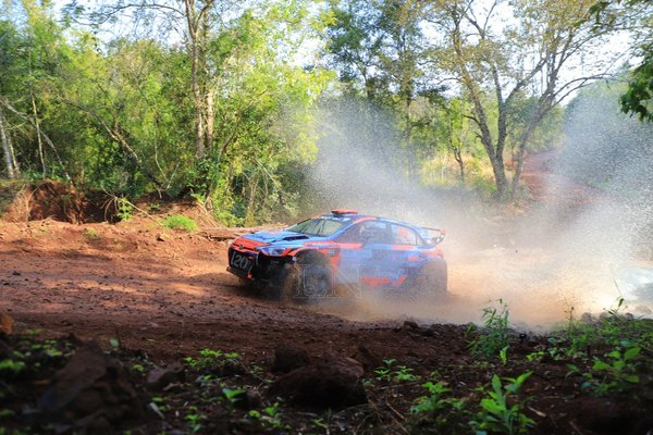 Rally Trans Itapúa: 33 tripulaciones van al sur del país