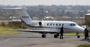 La Nación / Refutan idea del FG para cobrar impuestos a combustibles de aviones
