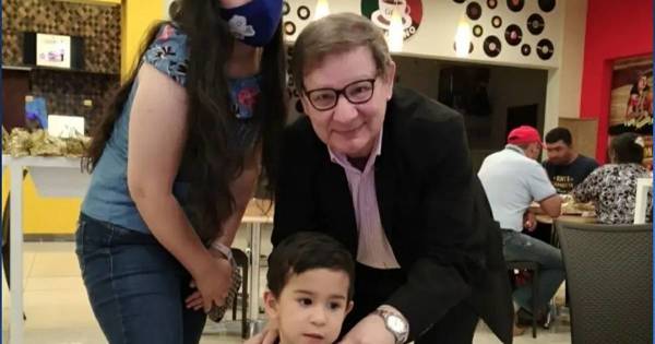 La Nación / Contundente: “Es urgente ir construyendo otro país”, exclamó Martini