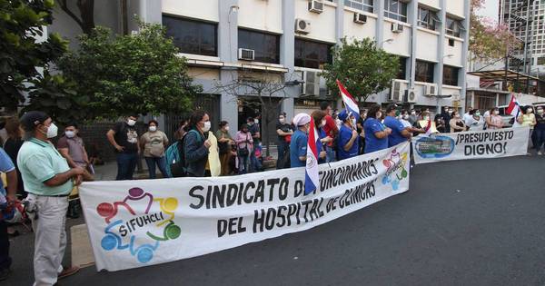 La Nación / Movilizaciones para evitar recortes