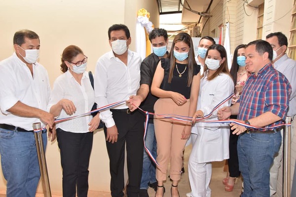 Gobernación inaugura laboratorio de Biología Molecular en el Hospital Regional