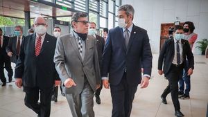 Marito Abdo escuchó informe de Conacyt