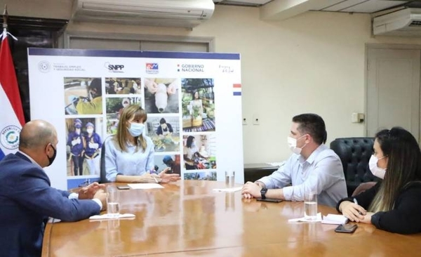 Diario HOY | Capacc incorporará al empleo formal a jóvenes capacitados por el Ministerio de Trabajo