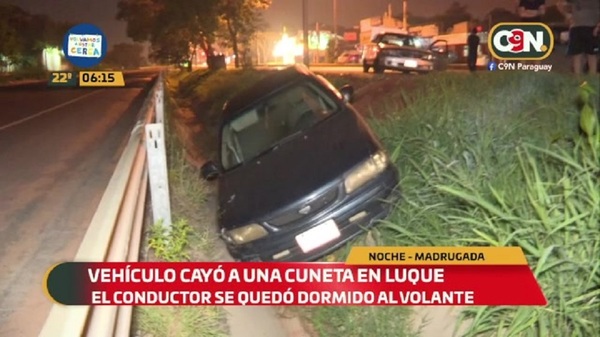 Conductor cayó a una cuneta en zona de la Conmebol - C9N