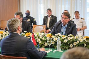 Mario Abdo se reúne con Bolsonaro este miércoles