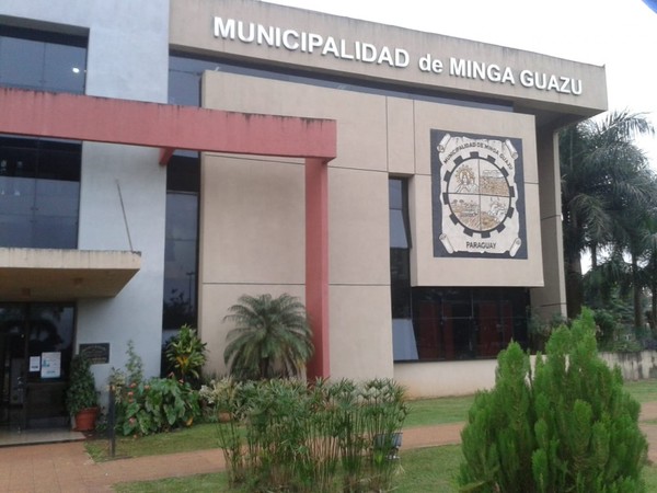 Denuncian a ex intendente de Minga Guazú y otros funcionarios por sabotaje del sistema informático de la municipalidad
