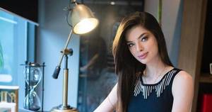 La Nación / ‟Una mujer de retos, motivadora y de fe”: se definió Nadia Ferreira en Telemundo