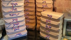 Estudiante en Rusia vende empanadas para costear gastos