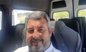 Denunciado por acoso renuncia a su cargo en la Gobernación