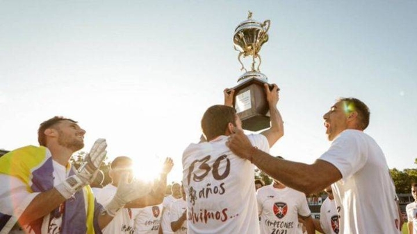Diario HOY | El 'pionero' del fútbol uruguayo llega a la primera división por primera vez