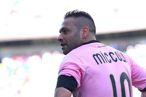 Fabrizio Miccoli, condenado a prisión por extorsión - Fútbol Internacional - ABC Color