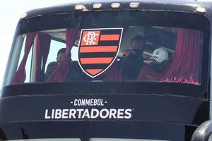 Flamengo, primer finalista de la Libertadores en llegar a Montevideo - Fútbol Internacional - ABC Color