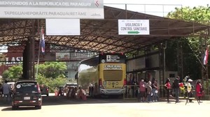 Unas 2000 personas ingresan a diario por el puente San Roque