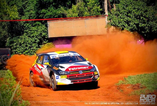 Con presencia estelar se cerró el Campeonato Ovetense del Ajos Rally Team