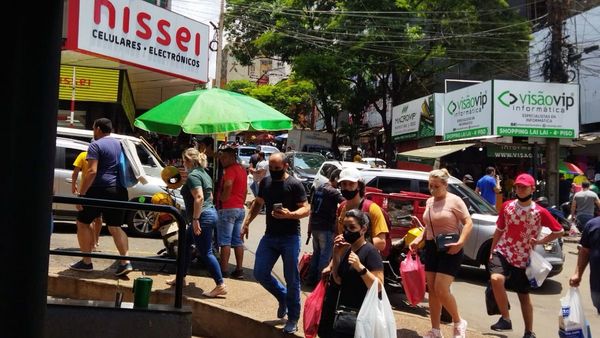 Se adelantan las compras navideñas para ahorrar en el Black Friday