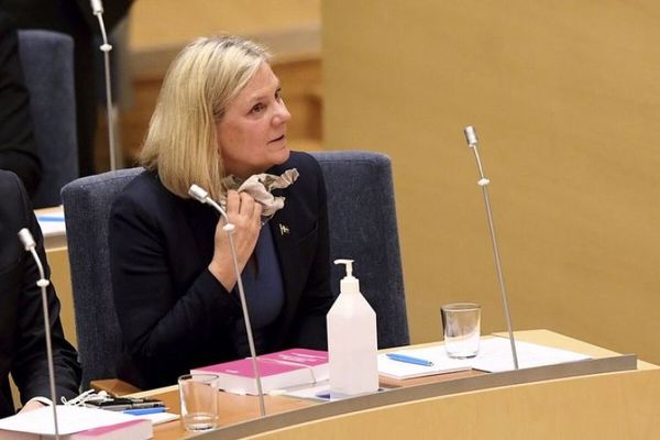 Horas después de ser designada, la Primera Ministra de Suecia renunció