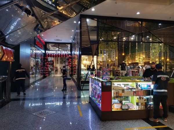 La SET controló a 27 comercios de Asunción, Central y Alto Paraná - ADN Digital