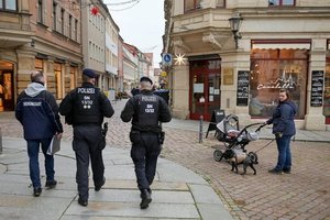 Alemania rebasó el umbral de las 100.000 muertes por covid y sumó un nuevo récord de contagios - .::Agencia IP::.