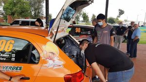 Comenzó la verificación técnica para el Rally Trans-Itapúa - Automovilismo - ABC Color