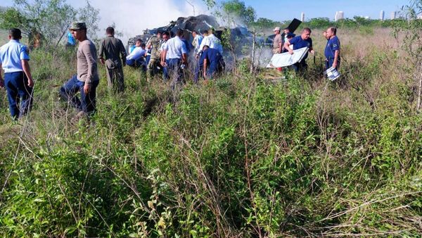 Cayó helicóptero de la Fuerza Aérea y reportan tres fallecidos