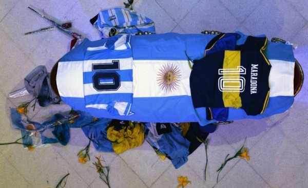 Diario HOY | Un año sin Maradona, un año sin certezas sobre su muerte