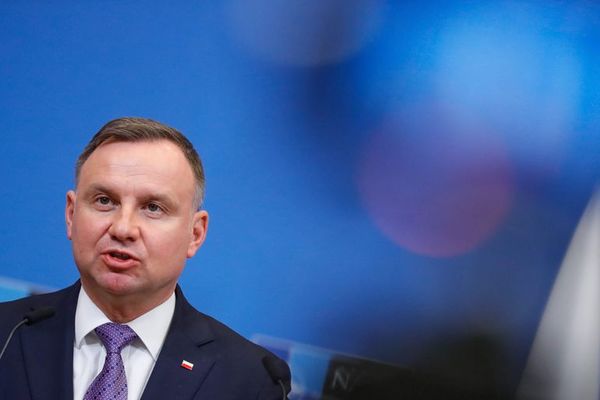 Polonia pide a OTAN más apoyo ante ataques armados de migrantes - Mundo - ABC Color