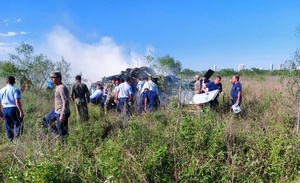 Diario HOY | Cayó un helicóptero dentro del predio de la Fuerza Aérea ubicada frente al Parque Ñu Guazu