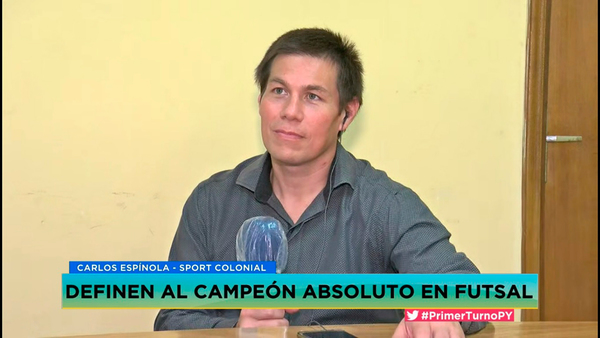 Carlos Espínola en contacto con Tigo Sports