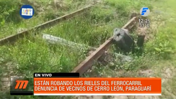 Denuncian el robo masivo de rieles del tren en Cerro León
