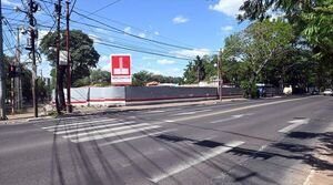 No hay motivos para detener la construcción de la gasolinera frente a la Embajada de EEUU, afirman | Ñanduti