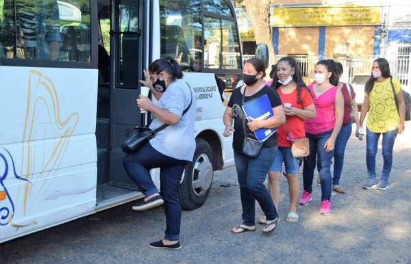 Más mujeres luqueñas acceden a estudios de cáncer de mama y PVH •