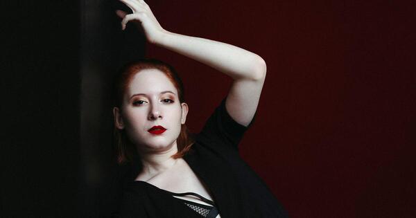 Esta noche, en el Café del Teatro, Sofía Barudi presentará show acústico