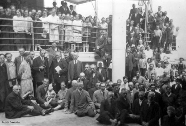 Fernheim recuerda 92 años de fuga del ¨Kremlin¨ - Noticias del Chaco - ABC Color