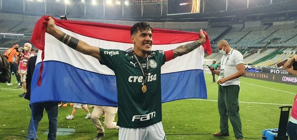 Gómez, por dejar al país en alto y el aliento paraguayo que tendrá Palmeiras