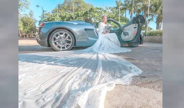 Crónica / PURA ÑAÑASERÍA. Un motoqueiro quiso arruinar el día de boda de una locutora