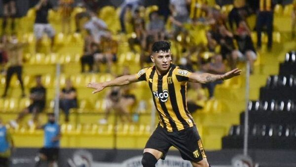 Marcelo González gana la pulseada al Piru Contrera