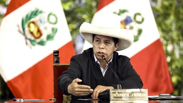 La oposición peruana formalizó el pedido de destitución del presidente Castillo - .::Agencia IP::.